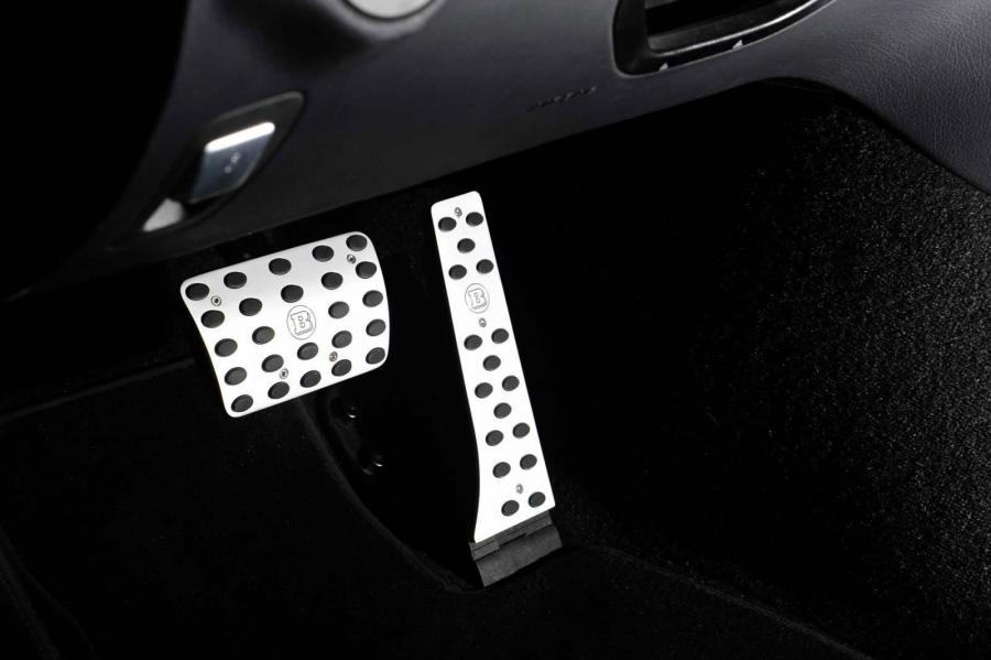 Детали интерьера Mercedes-Benz B25 by Brabus 2015 года  (фото 15 из 24)
